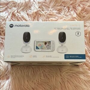 Motorola VM75-2 Video Baby Monitor with Two Cameras